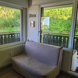 https://chez-cyrielle-et-christophe.hotels-rhonealpes.com