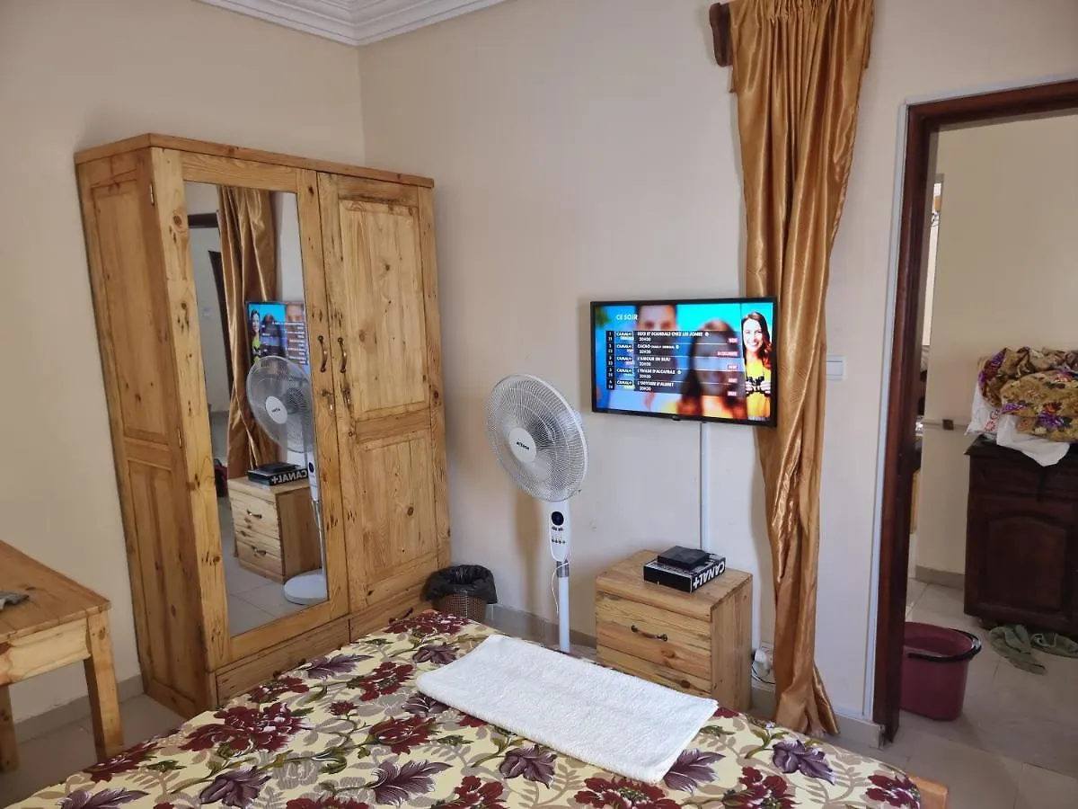 Chambres Privees Climatisees-Douches Personnelles-Neflix-Salon Dakar 0*,